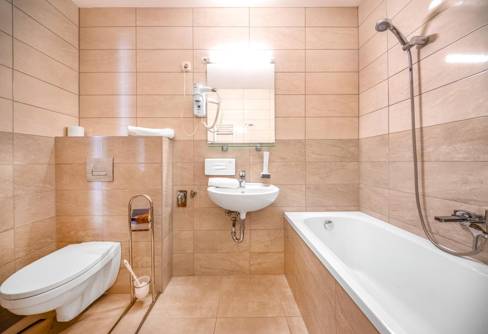 Corvin Hotel Budapest Residence Экстерьер фото