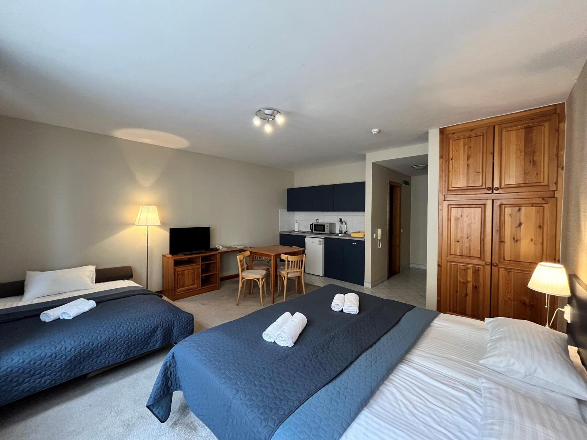 Corvin Hotel Budapest Residence Экстерьер фото