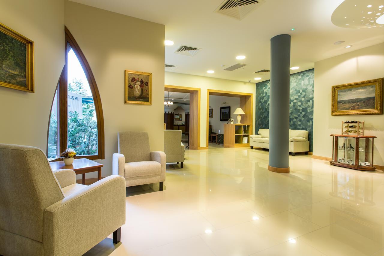 Corvin Hotel Budapest Residence Экстерьер фото