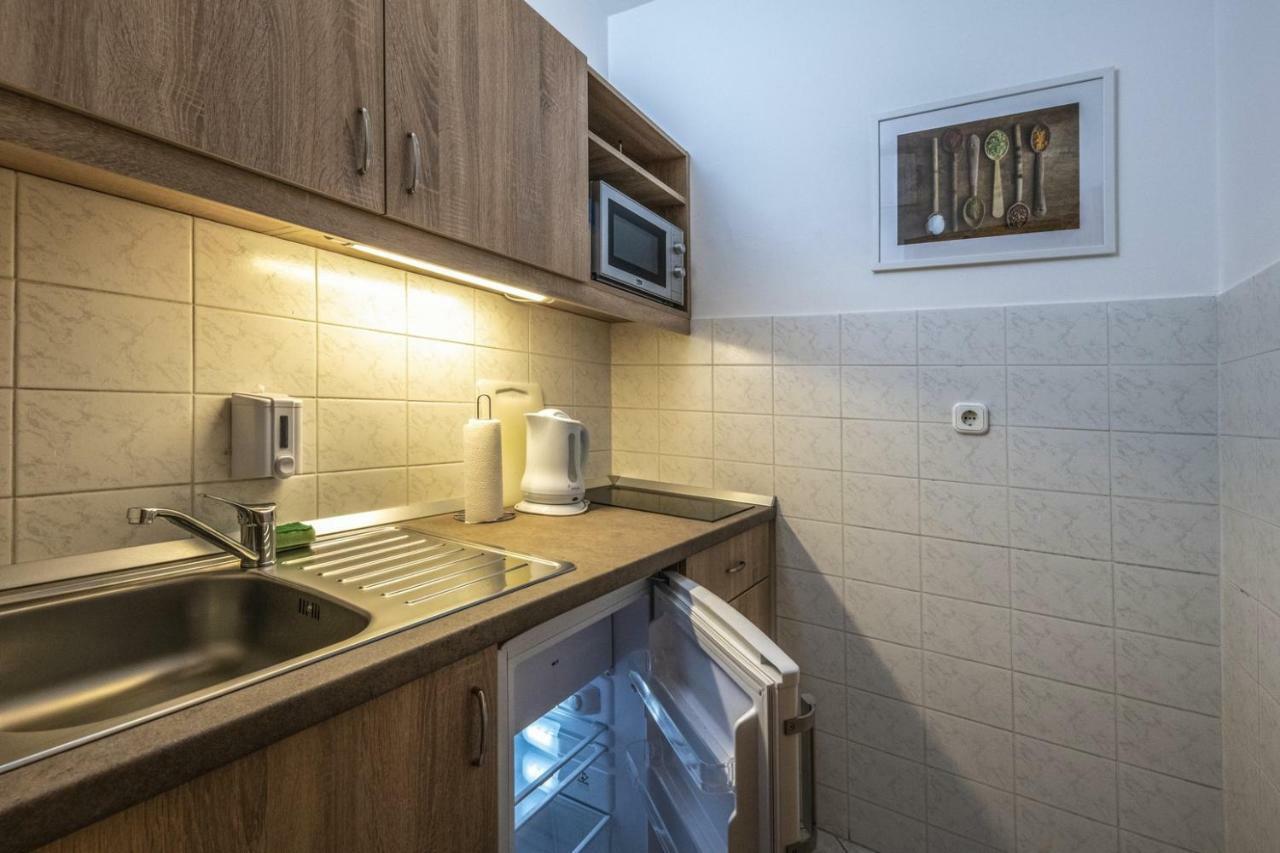 Corvin Hotel Budapest Residence Экстерьер фото